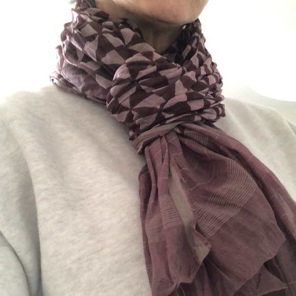 Calypso scarf burgundy - Picture 3 of 4